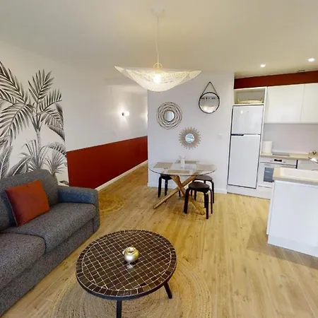 Oasis D6 روساس